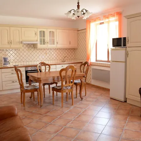 Cote Barbacane - Parking Prive - 100m Cite Medievale Apartamento