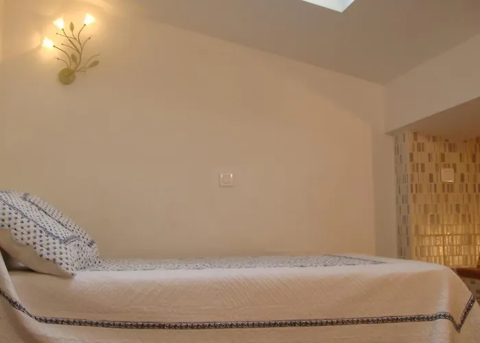 Apartamento Cote Barbacane - Parking Prive - 100m Cite Medievale