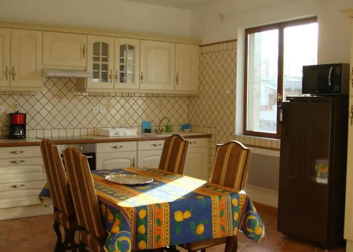 Cote Barbacane - Parking Prive - 100m Cite Medievale Apartamento Carcassonne