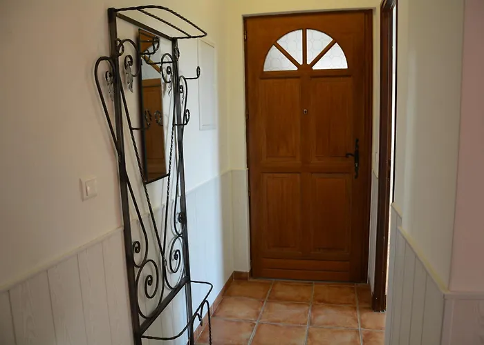 Apartamento Cote Barbacane - Parking Prive - 100m Cite Medievale